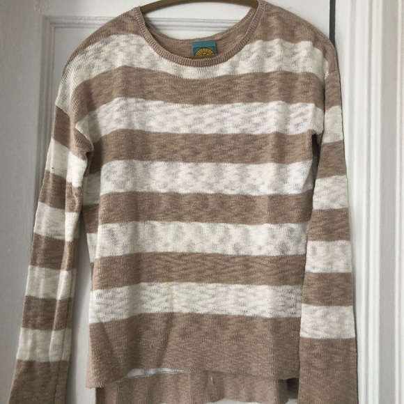 C&C Sweater - Picture 1 of 1